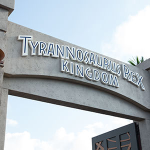 Entrance to Tyrannosaurus rex Kingdom